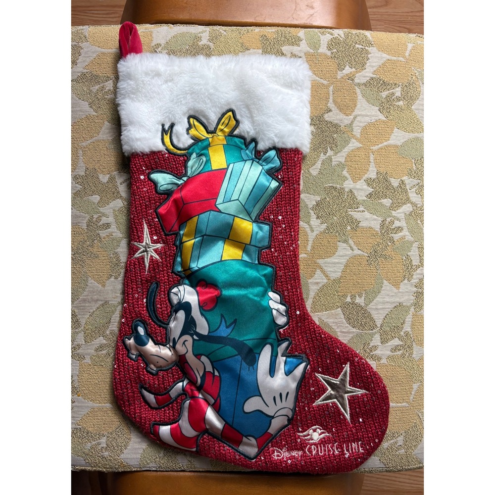 Disney Cruise Line Goofy Christmas Stocking Red Sequin Knit Faux Fur FAC-026822